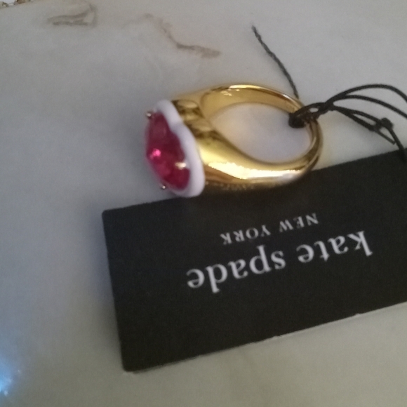 Kate Spade Sweetheart Signet Ring - Picture 6 of 11